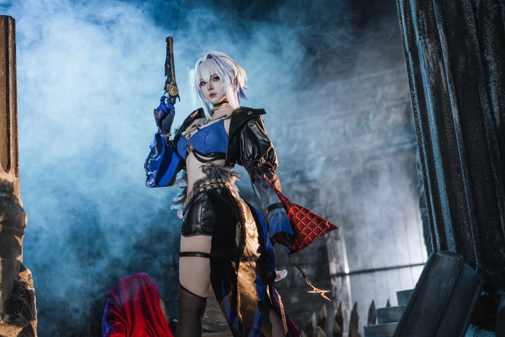 图片[4]-夏夏子Natsuko嘉贝莉娜cos写真解析｜鸣潮嘉贝莉娜角色还原与摄影氛围赏析