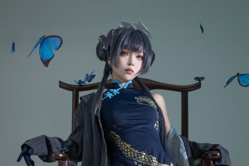 矢量鱼蔚蓝档案龙华妃咲cos写真｜玄龙门门主大人冷光蝶影高清图集