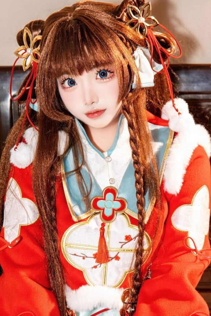 图片[5]-香草奶喵日进斗金写真图集解析｜新春中式风COS写真与节庆氛围感作品