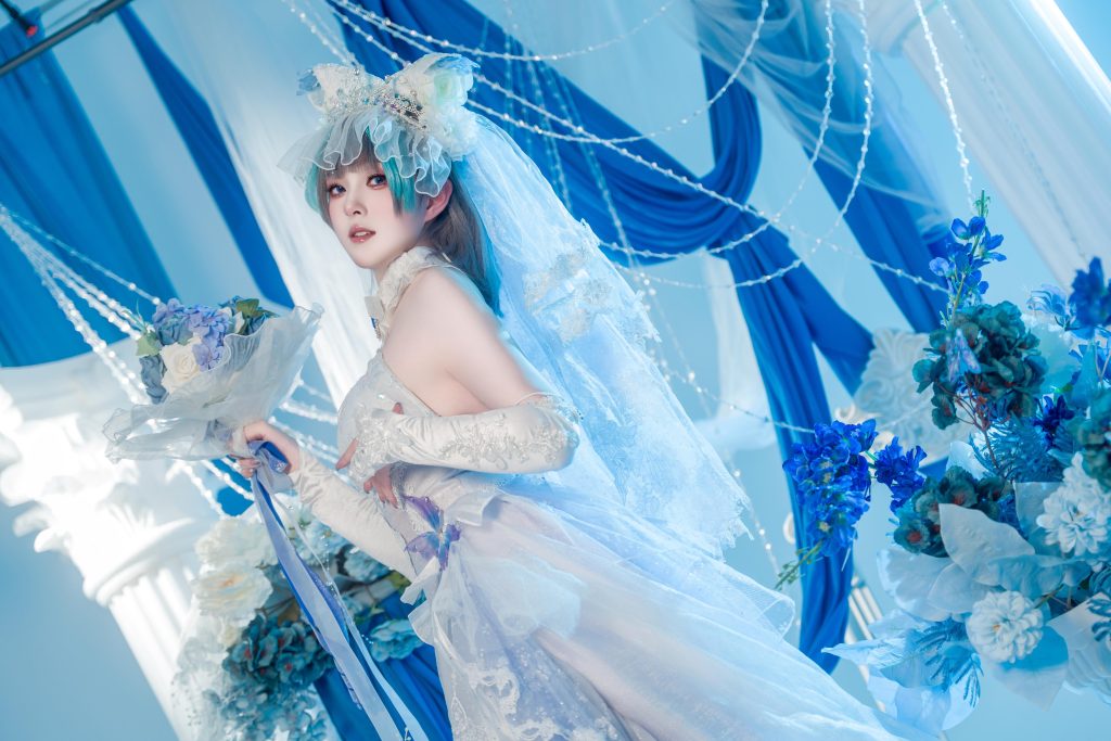 夏夏子 柴郡婚纱cos写真｜碧蓝航线Cheshire花嫁蓝白礼堂主题高清图集