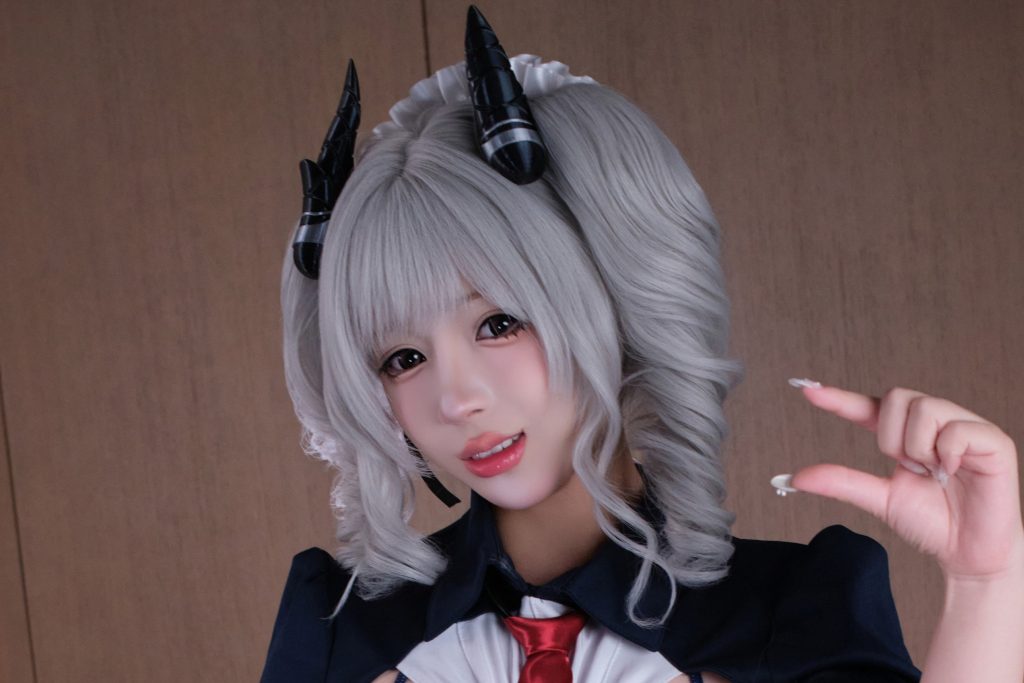 图片[3]-胡桃猫小恶魔女仆写真｜银灰双马尾黑角反差美学｜胡桃猫Kurumineko图集解析