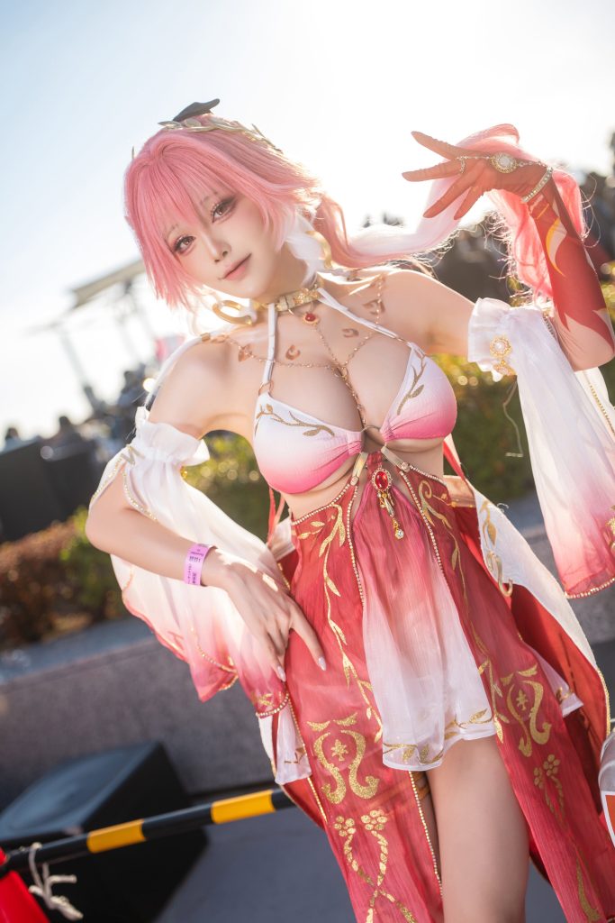 图片[3]-水淼Aqua 鸣潮 长离 场照｜C107会场逆光摄影解析与角色气质还原