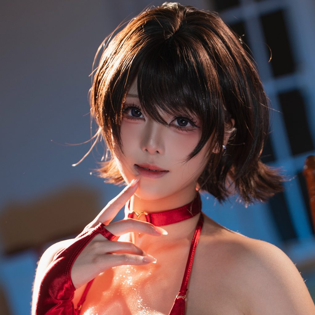 图片[4]-蜜汁猫裘红苹果写真：红缎逆光氛围