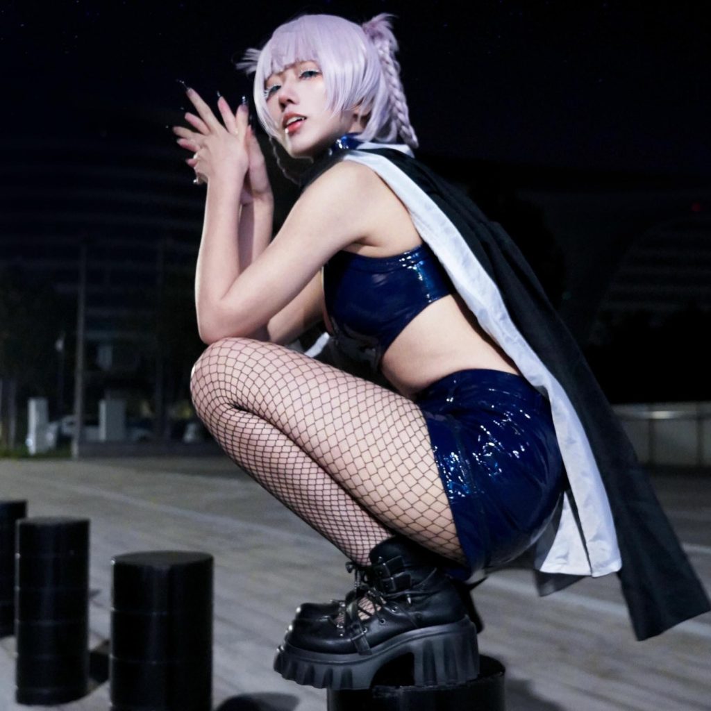 图片[2]-绞肉姬七草荠cos写真赏析｜彻夜之歌七草荠夜景氛围感高清图集