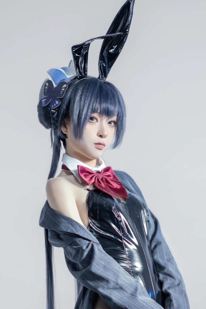图片[2]-矢量鱼妃咲兔女郎COS写真赏析｜蔚蓝档案龙华妃咲高质感棚拍图集