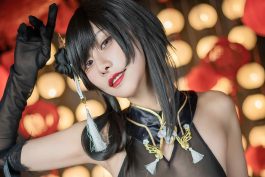 零崎沙耶镇海COS写真解析：还原《碧蓝航线》镇海的东煌气质、谋士神韵与夜宴氛围-绅士网