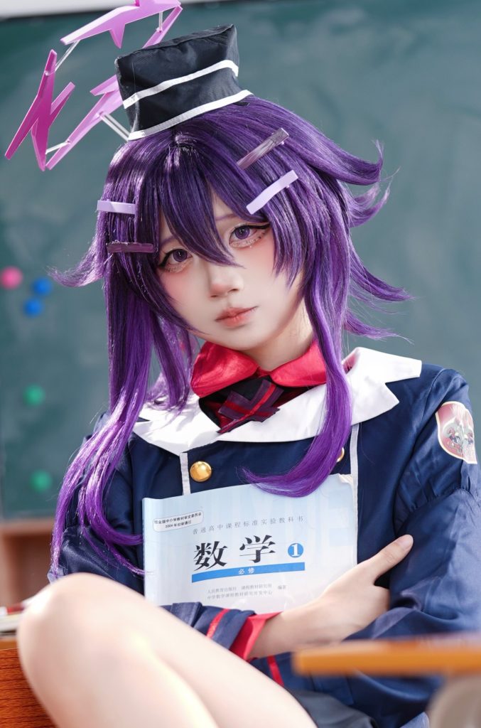 图片[3]-五更百鬼遥香写真赏析｜蔚蓝档案伊草遥香Cos教室制服图集