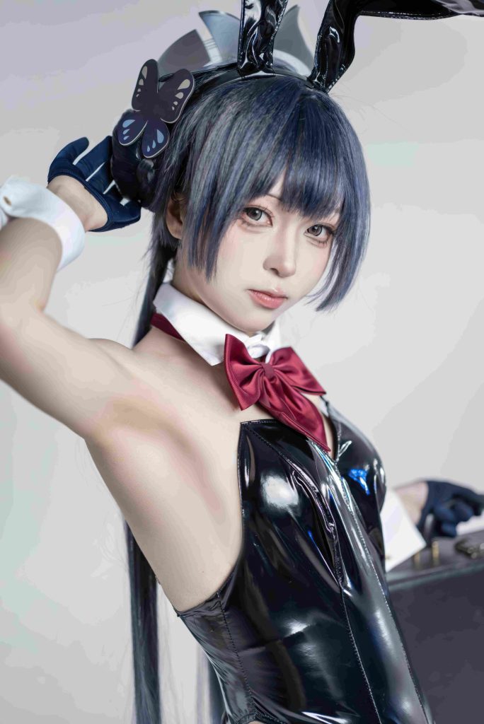 图片[6]-矢量鱼妃咲兔女郎COS写真赏析｜蔚蓝档案龙华妃咲高质感棚拍图集