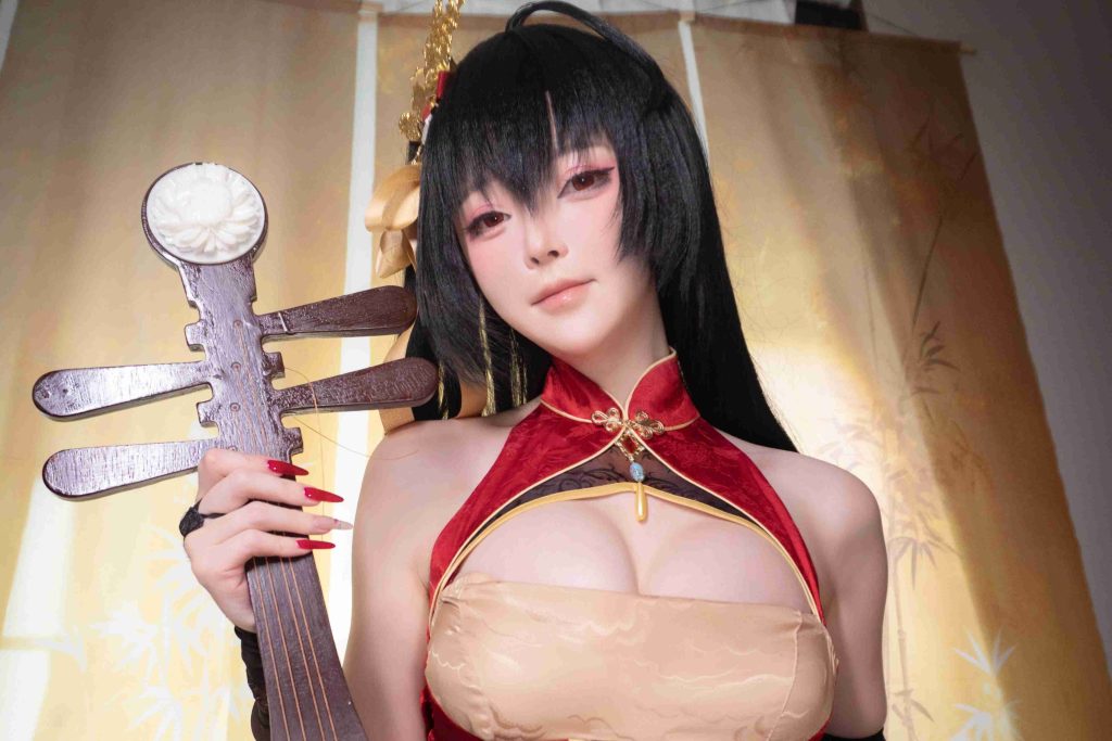 图片[8]-一小央泽大凤旗袍写真赏析｜泽鸽演绎碧蓝航线大凤凤鸣春晓