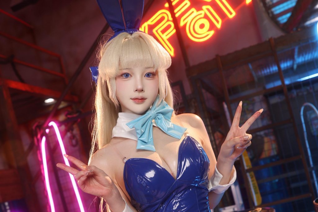 图片[3]-若若不男飞鸟马时写真赏析｜蔚蓝档案Toki兔女郎COS图集