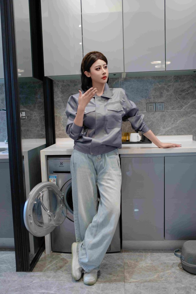 图片[8]-奈汐酱nice维羞工写真赏析｜灰调工装人像与生活场景叙事解析