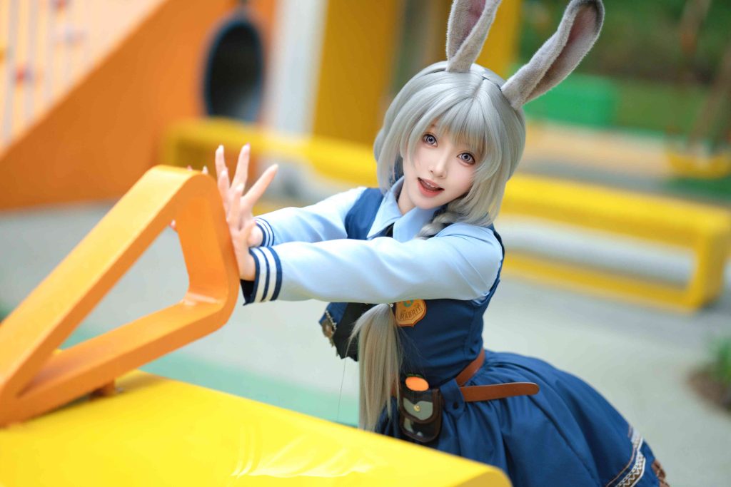 图片[4]-Bangni邦尼兔子警官COS写真解析｜高质量角色摄影作品赏析