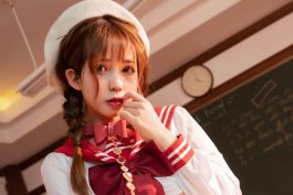 Meroko魅瞳《小春日和》写真解析：暖光校园氛围下的人像表达与画面质感-绅士网