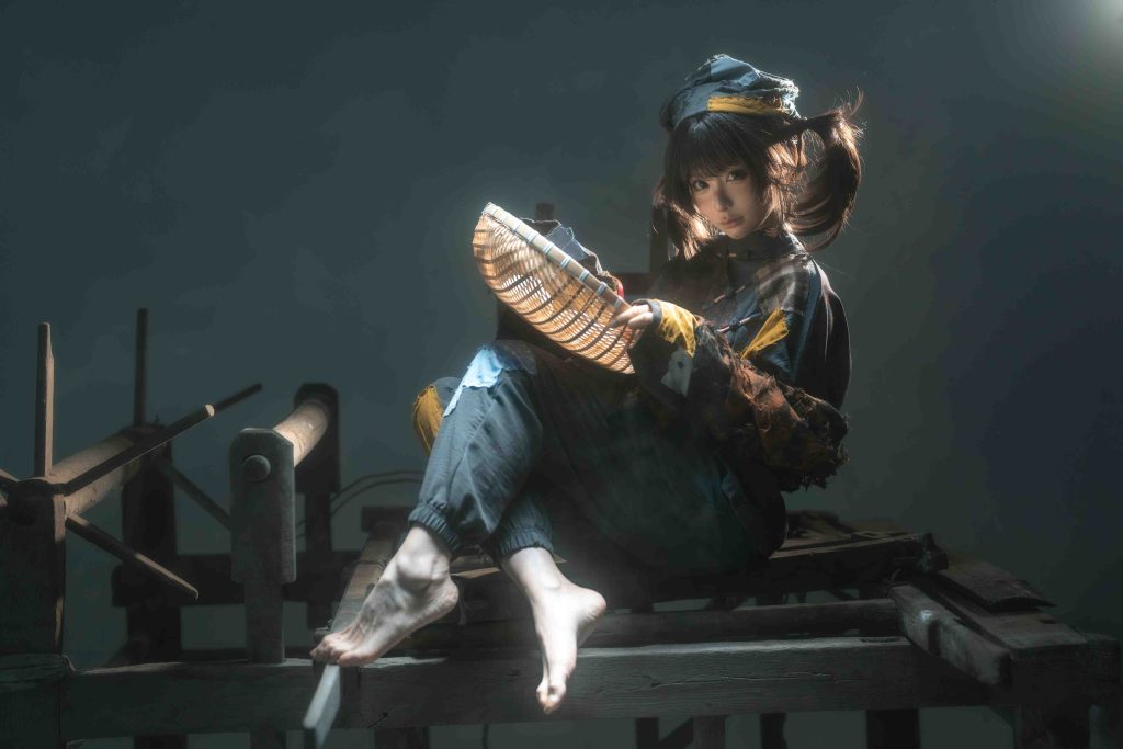 蠢沫沫小乞丐写真解析｜原创主题摄影中的破败氛围与电影感