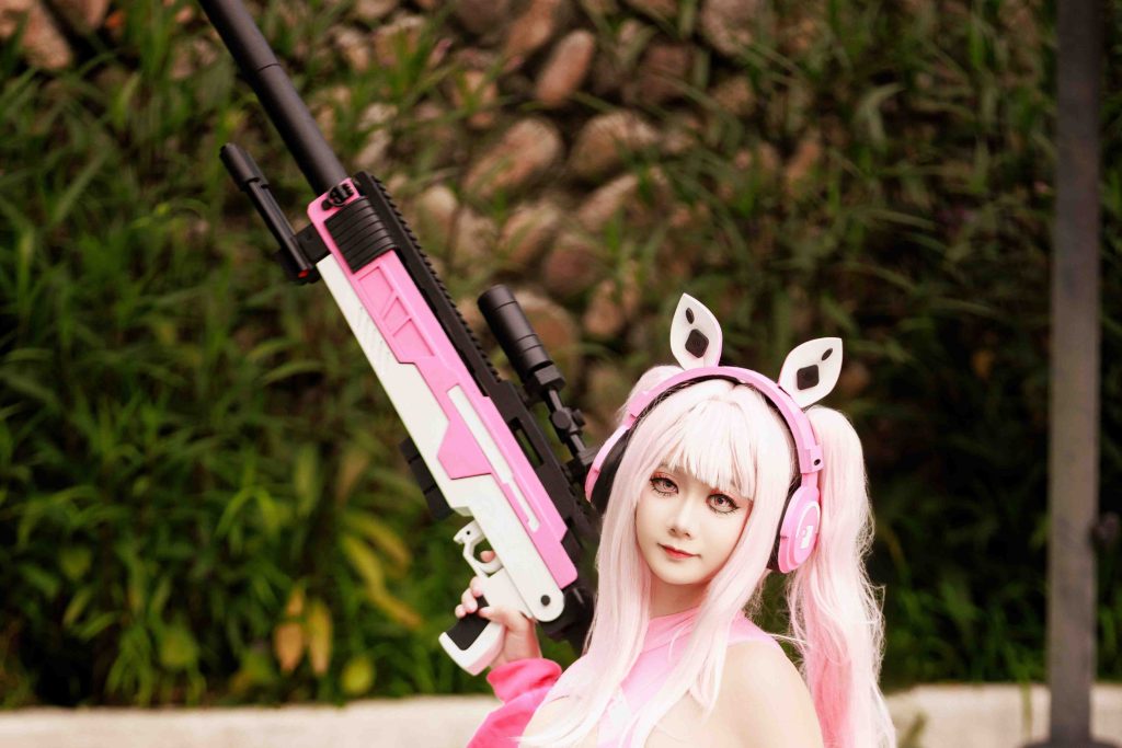 阿雪雪爱丽丝泳装写真解析｜妮姬爱丽丝Cos粉白梦境风格全览