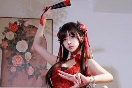 过期米线线喵中华娘写真赏析：红黑国风造型下的室内氛围与镜头表现-绅士网