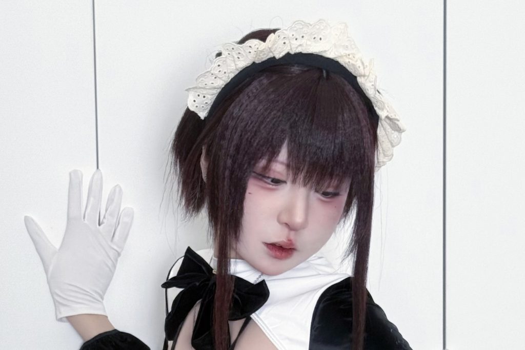图片[5]-纸悦Etsu_ko叛逆女仆写真 黑白反差冷感女仆造型解析