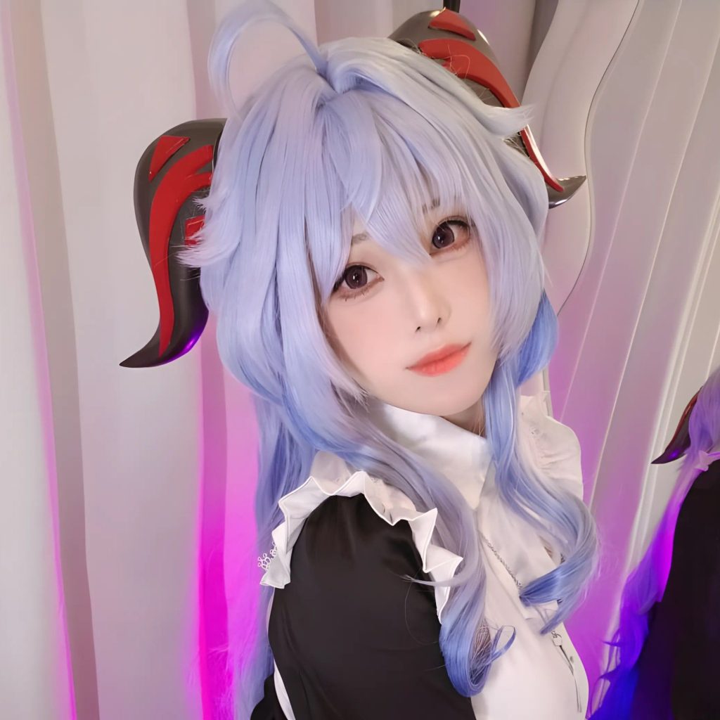 图片[4]-蜜汁猫裘《原神》甘雨修女写真赏析｜蓝发甘雨cosplay高清图文介绍