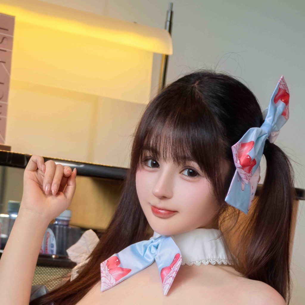 图片[2]-桜井宁宁《奶油蛋糕》写真赏析｜蓝色蝴蝶结与甜点系人像美学