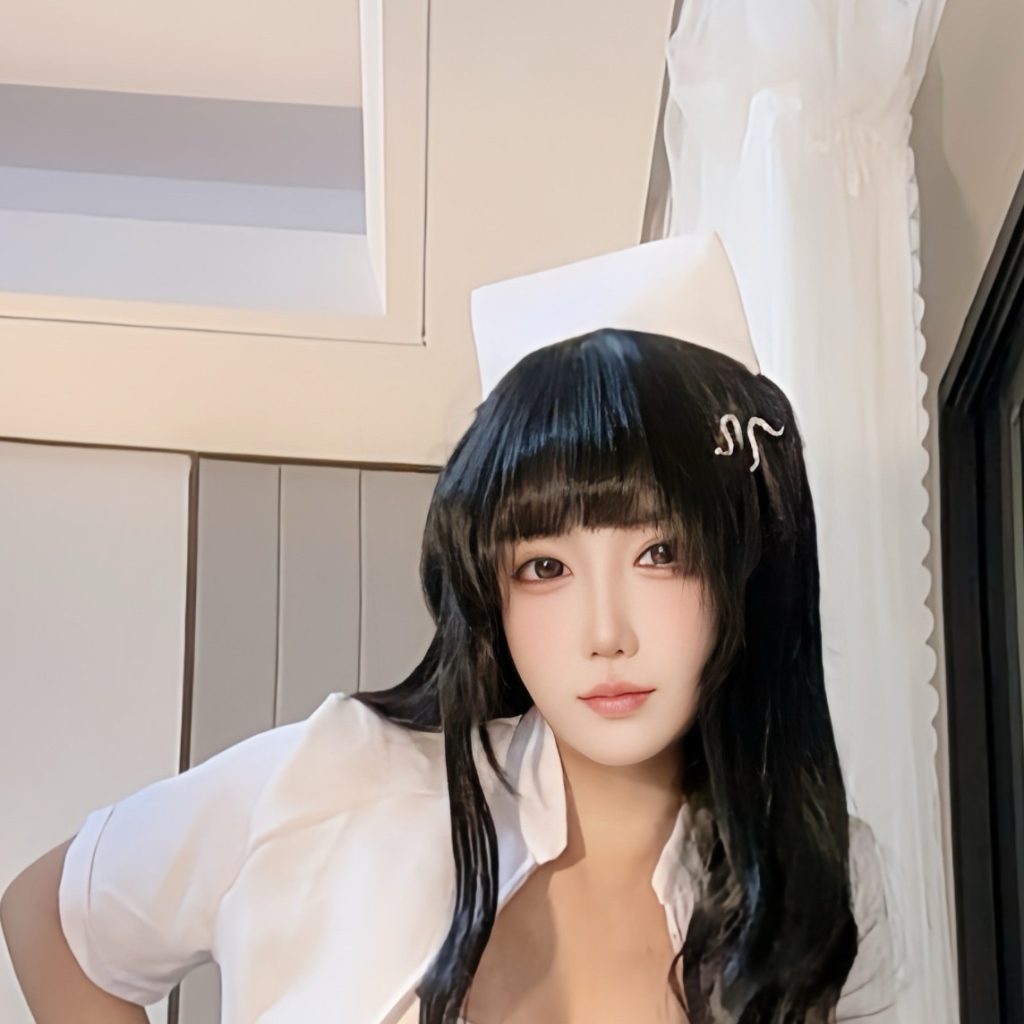 图片[8]-几时宁写真合集下载｜小宁困倦护士、圣诞小鹿与制服作品赏析