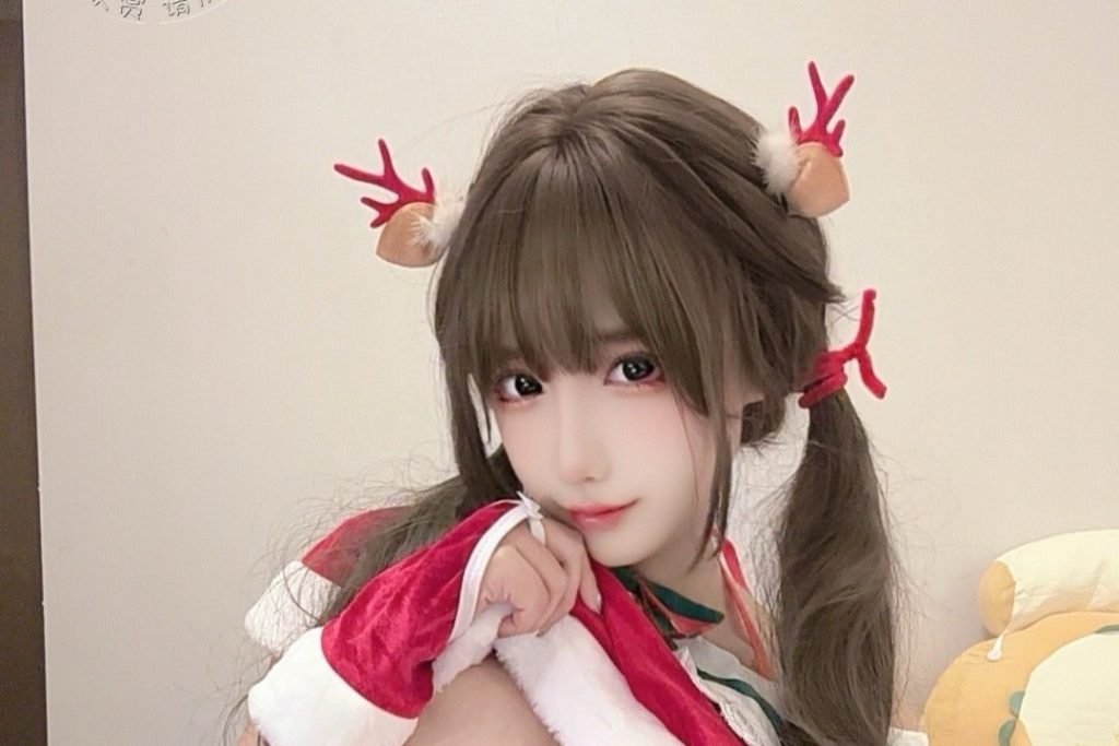 图片[7]-几时宁写真合集下载｜小宁困倦护士、圣诞小鹿与制服作品赏析