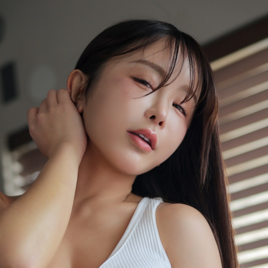 图片[7]-いくみ Natural Loungewear写真解析：自然光居家服下的日系人像氛围