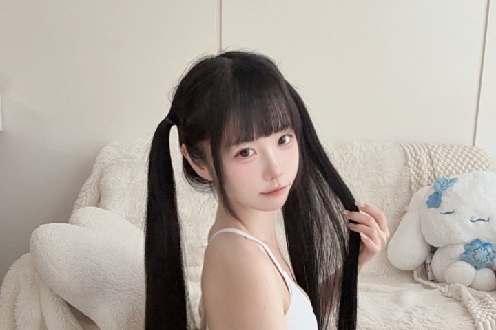 图片[5]-可可小白兔《兔兔小窝》写真解析，白色系居家柔光人像作品