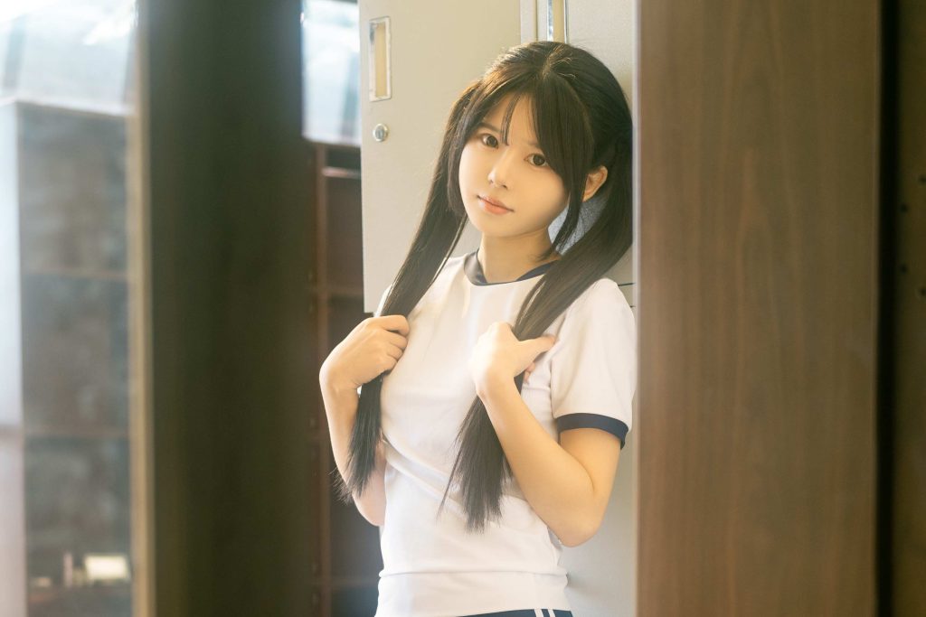 图片[8]-rua阮阮体操服写真赏析：春の更衣室里的日系柔光校园人像