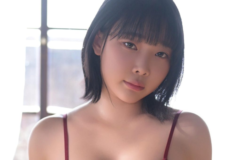 图片[8]-姜仁卿 Japan AV Style写真赏析｜红色和风外衣与复古室内光影
