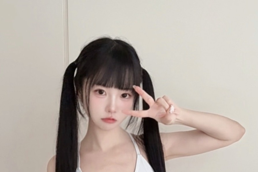 图片[7]-可可小白兔《兔兔小窝》写真解析，白色系居家柔光人像作品