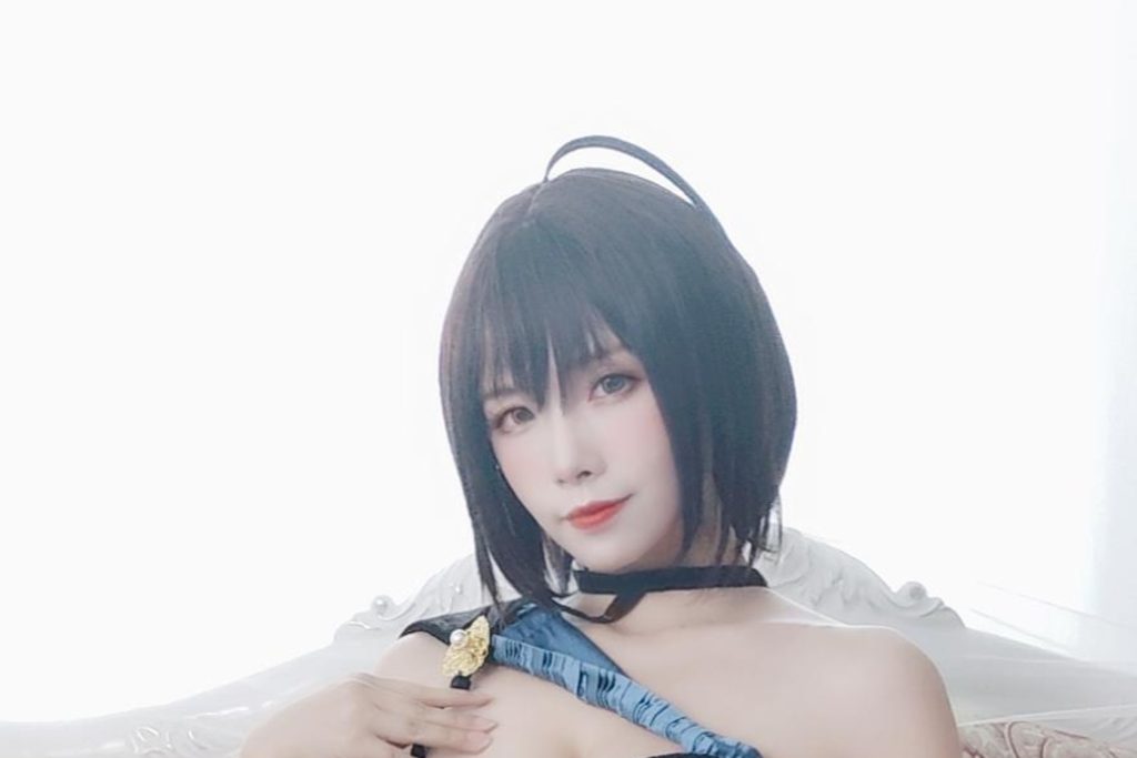 图片[10]-Neko薇薇巴尔的摩礼服写真赏析｜碧蓝航线夜风Minuet Cosplay