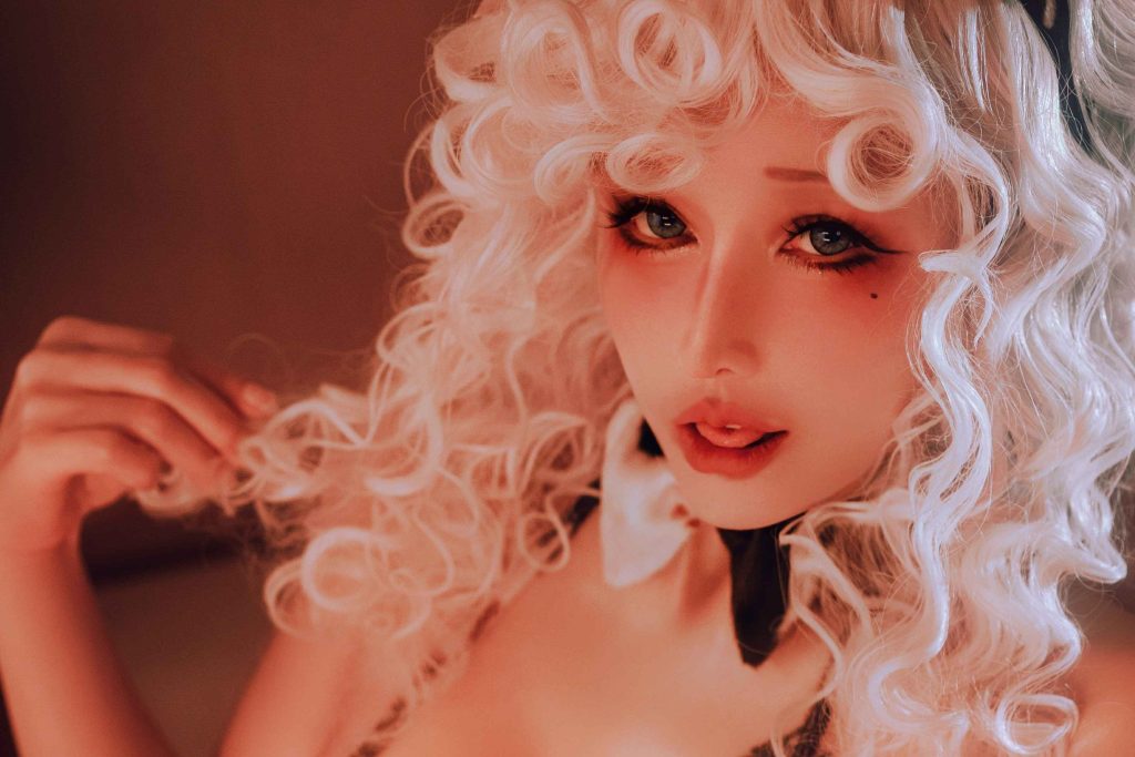 图片[10]-鹿八岁baby白烛狂欢写真赏析｜白发兽耳暖光主题摄影
